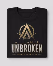 Svartur tónleikaferðabolur innblásinn af Unbroken-plötunni og Summer Tour 2026, samanbrotinn